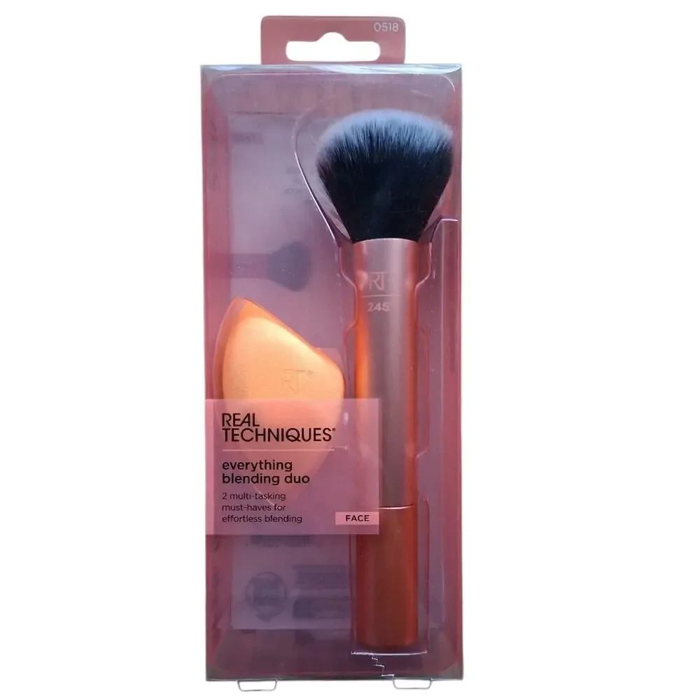 NWT Real Techniques Everything Blending Duo Brush And Sponge